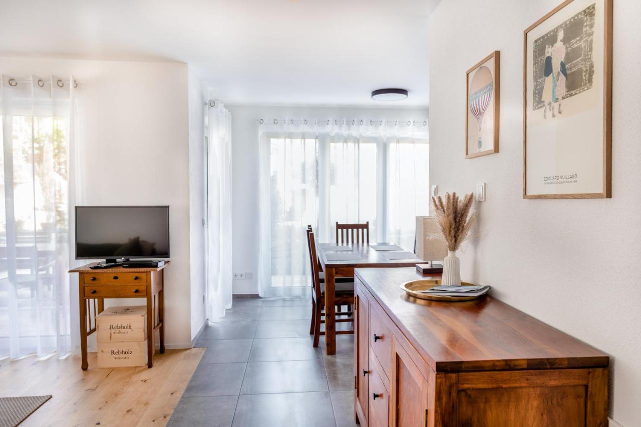 Ferienwohnung'Akazie' Mit Terrasse Auf Dem Bodanrueck Radolfzell am Bodensee Exterior foto